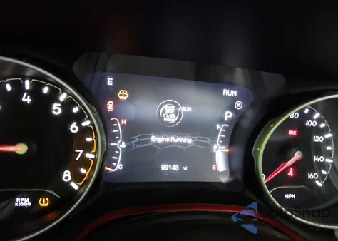 2019 Jeep Compass Trailhawk 4X4 from USA, damaged, VIN 3C4NJDDB1KT759770